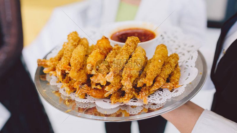 蛋糕原料批发市场：揭秘其背后的供应链奥秘**