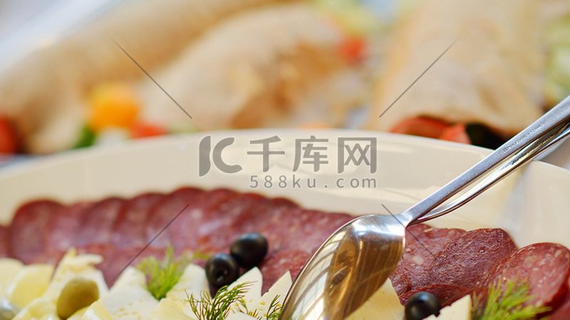 食品批发进货代理：起批门槛揭秘与避坑指南